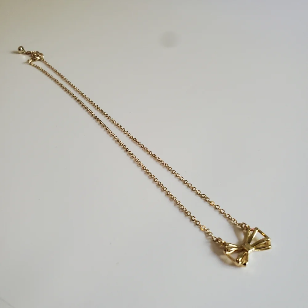 Ted Baker Glena Tiny GOLD Geometric Bow Necklace